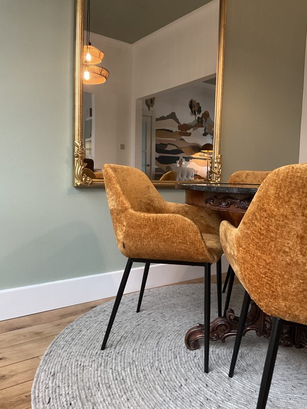 interior designer project deocration classical house eclectic colorfull living room kitchen dining room projet architecture d'intérieur décorateur decoratrice decoration maison classique salon salle à mnager cuisine